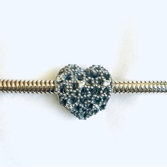 APART | Heart Charm w/bracelet - Picture 3 of 4